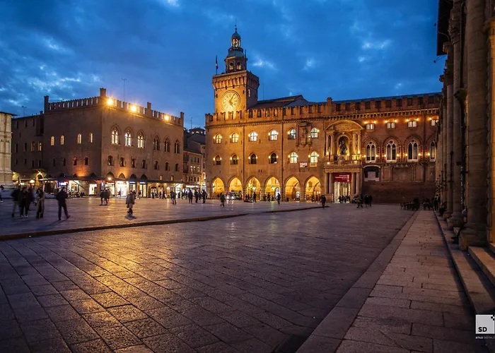 Urbanicooh Guidozagni - Piazza Maggiore View